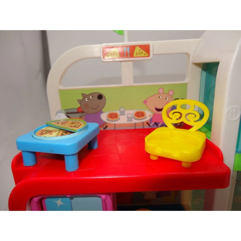 Peppa Pig Shopping Mall Center with Working Elevator‎ Accessories and Pig